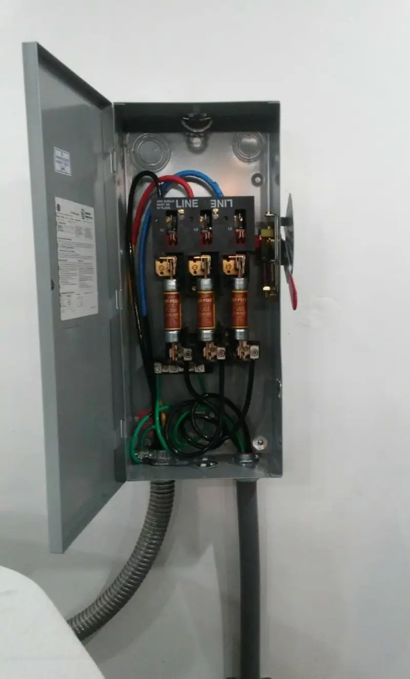 Three-phase disconnect switch installed for Smoke Detector Installation in Montague